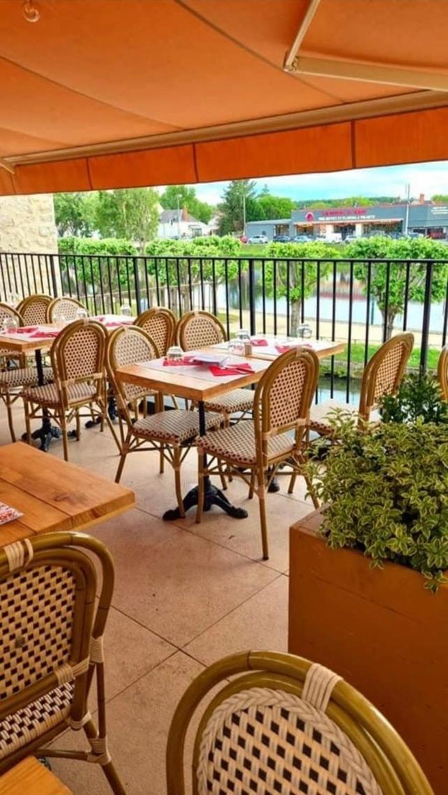 ויירזון Logis Hotel La Maison A Pan De Bois מראה חיצוני תמונה