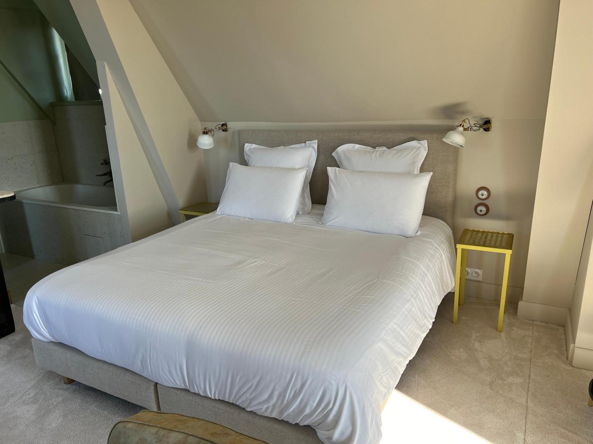 ויירזון Logis Hotel La Maison A Pan De Bois מראה חיצוני תמונה
